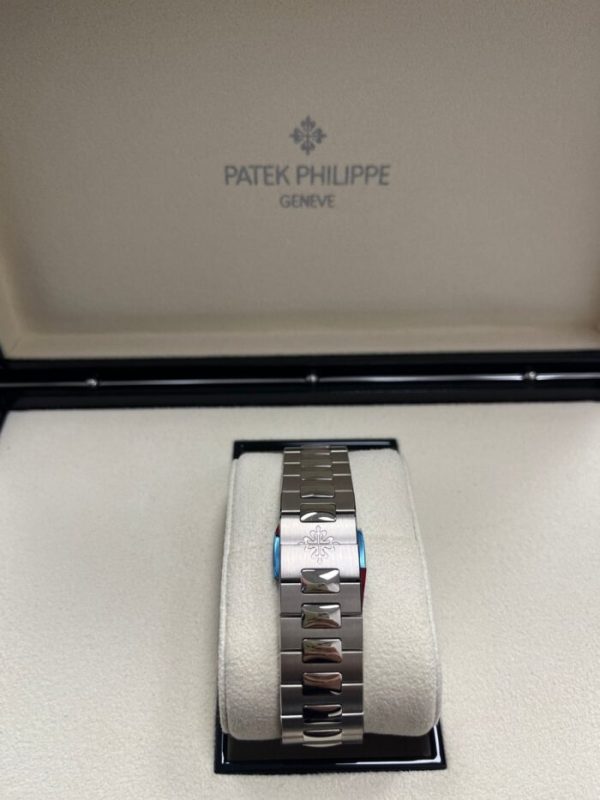 Patek Philippe Nautilus Blue Dial White Gold 58111G 001 - Image 6