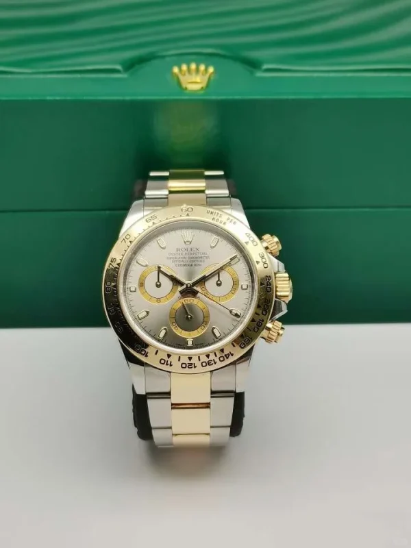 Rolex Cosmograph Daytona Series Automatic Mechanical Movement Silver Dial 40mm Diameter 116503 - Image 2