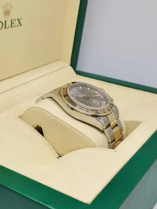 Rolex Cosmograph Daytona Series Automatic Mechanical Movement Silver Dial 40mm Diameter 116503 - Image 4