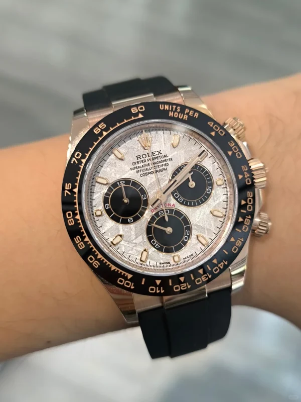 Rolex Cosmograph Daytona Automatic mechanical movement Silver panda dial 40mm diameter M116515LN-0055 - Image 14