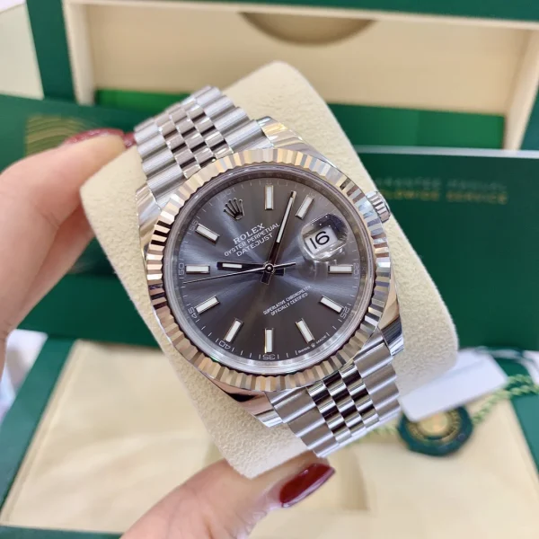 Rolex Datejust Automatic Mechanical Movement Grey Dial 41mm 126334-0014 - Image 2