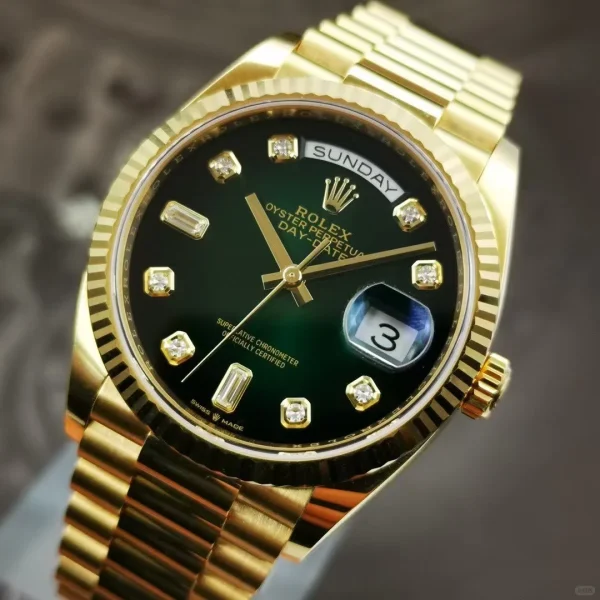 ROLEX Rolex Day-Date Series Automatic Mechanical Movement Smoked Green 36mm Green Dial 128238-0069 - Image 3