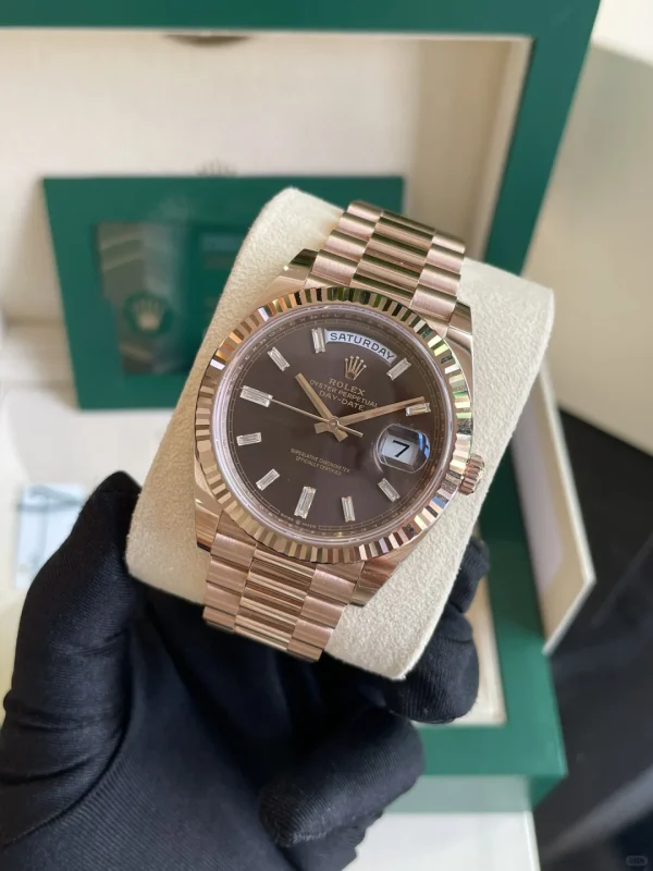 ROLEX Day-Date Automatic Mechanical Movement 40mm Brown Dial Rose Gold Case 228235-0003 - Image 3
