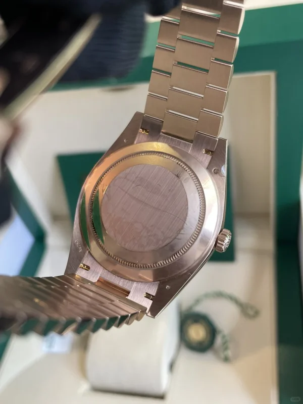 ROLEX Day-Date Automatic Mechanical Movement 40mm Brown Dial Rose Gold Case 228235-0003 - Image 7