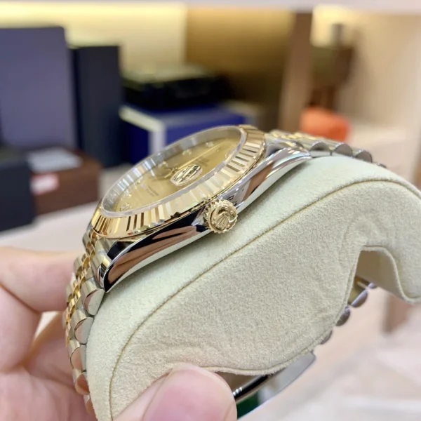 ROLEX Datejust Series Automatic Mechanical Movement 41mm Gold Dial 126333-0012 - Image 4