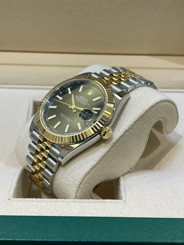 Rolex Datejust Series Automatic Mechanical Movement Black Dial 41mm Black Dial 126333-0014 - Image 5