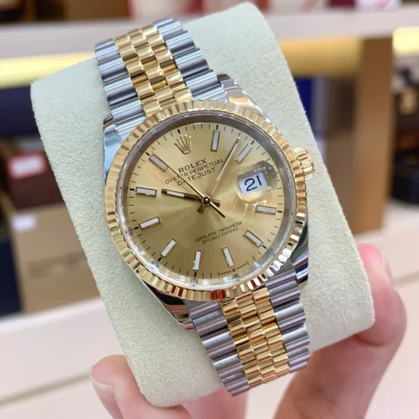Rolex Datejust Series Automatic Mechanical Movement 36mm Gold Dial 126233-0015 - Image 2