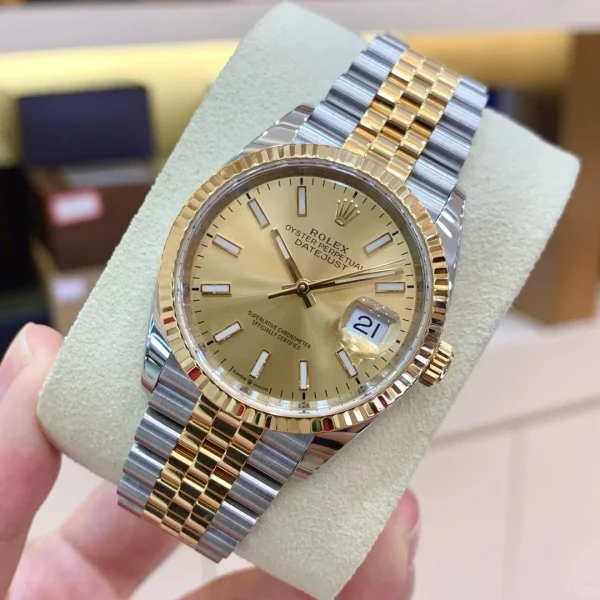 Rolex Datejust Series Automatic Mechanical Movement 36mm Gold Dial 126233-0015 - Image 4
