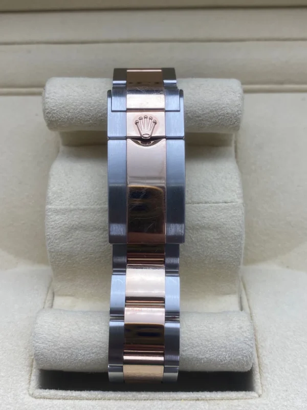Rolex GMT-Master II Sarco bezel Mechanical movement 40mm Black dial 126711chnr-0002 - Image 8