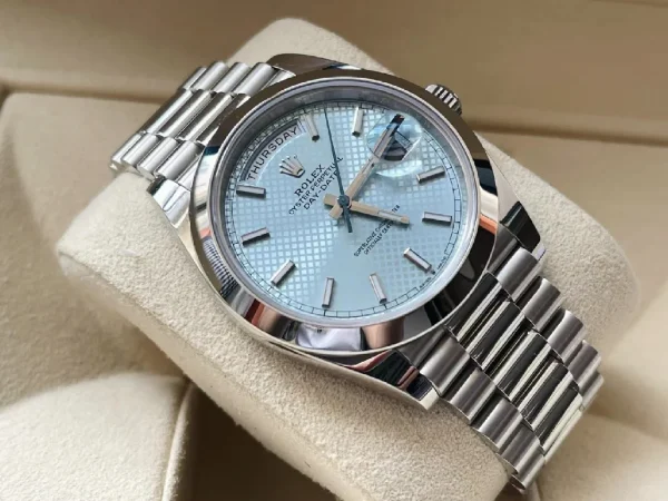 Rolex Day-Date Automatic Mechanical Movement 40mm Blue Dial m228206-0044 - Image 2