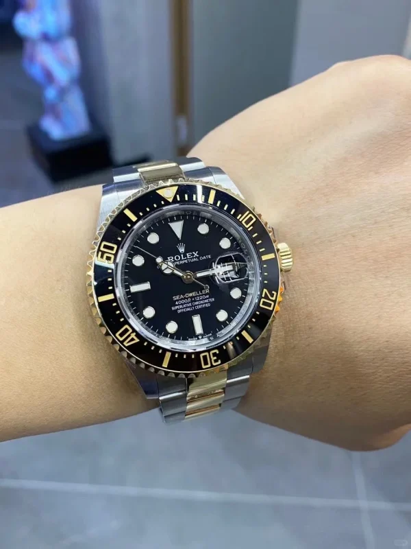 Rolex Sea-Dweller Two-tone Sea-Dweller Automatic mechanical movement 43mm black dial 126603-0001 - Image 14