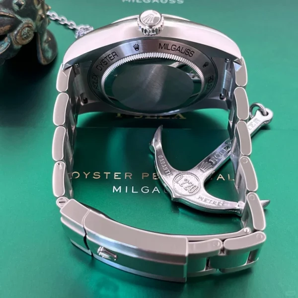 Rolex Magnetic Automatic Mechanical Movement Lightning hand 40mm Blue Dial 116400GV-0002 - Image 4