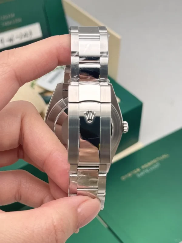 Rolex Datejust Series Automatic Mechanical Movement 41mm Black Dial 126334-0017 - Image 8