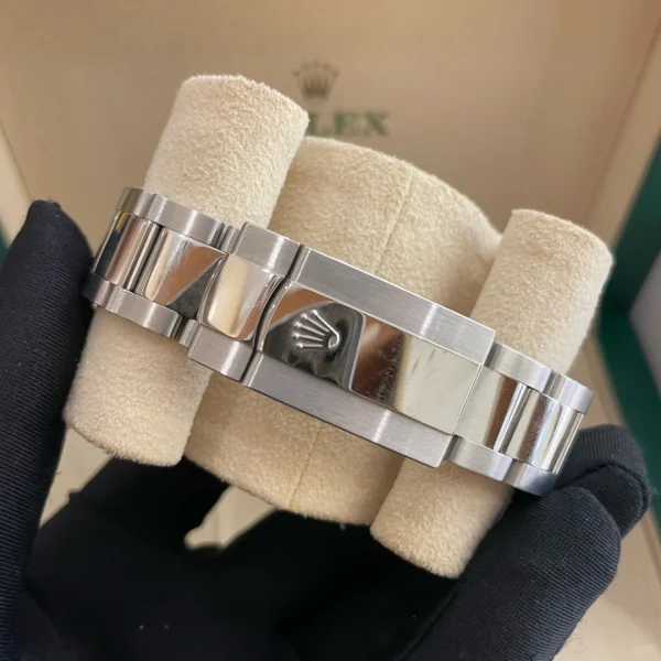 Rolex Datejust Series Automatic Mechanical Movement 41mm Silver Dial 126334-0011 - Image 15