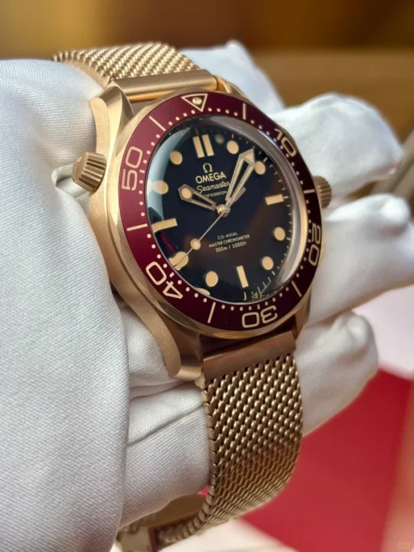 OMEGA Seamaster 300m diving watch automatic mechanical movement 42mm black dial 210.90.42.20.01.003 - Image 4