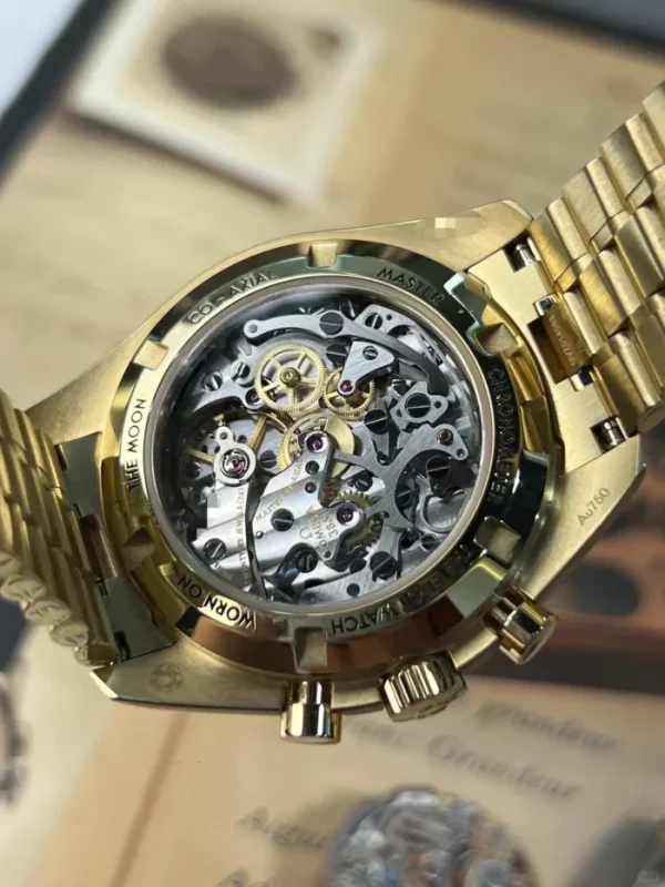 OMEGA Speedmaster Professional Moonwatch Automatic Mechanical Movement Professional Moonwatch Master Chronometer Chronograph Tachymeter Multifunction 42mm Green Dial 310.60.42.50.10.001 - Image 6