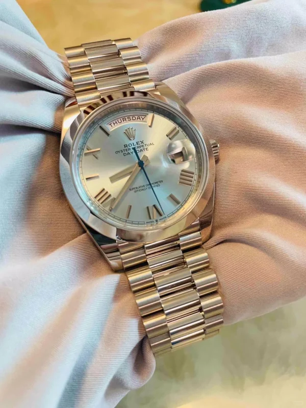 Rolex Day-Date Automatic Mechanical Movement 40mm Blue Dial m228206-0044 - Image 10