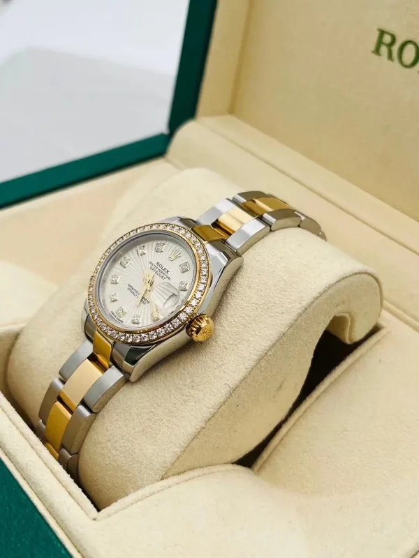Rolex ladies datejust automatic mechanical movement women’s watch 28mm mother-of-pearl dial m279383rbr-0020 - Image 10