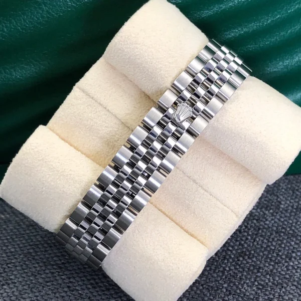 Rolex Ladies Datejust Series Automatic Mechanical Movement Women’s Watch 28mm Silver Dial Oystersteel Case Oystersteel Bracelet M279174-0015 - Image 5