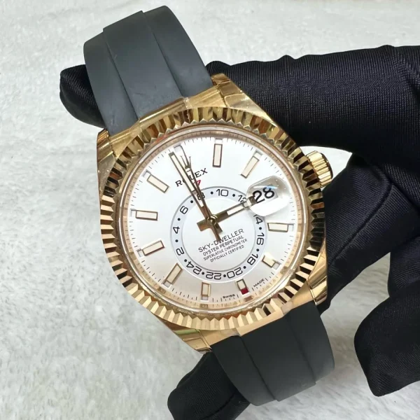Rolex Sky-Driving series automatic mechanical movement dual time zone 100 meters waterproof men’s watch 42mm white dial gold case rubber strap m326238-0006 - Image 2