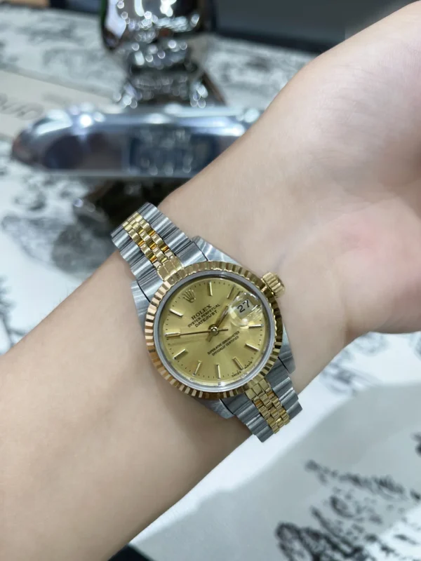Rolex Ladies Datejust series automatic mechanical movement 100 meters waterproof women’s watch Swiss watch 26 mm gold dial 69173 - Image 3