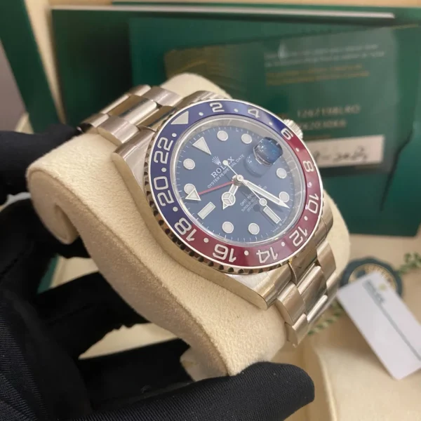 Rolex GMT-Master II Automatic Mechanical Movement Coke Bezel Large Calendar/Dual Time Zone Men’s Watch Swiss Watch 40mm Blue Dial 126719BLRO-0003 - Image 4