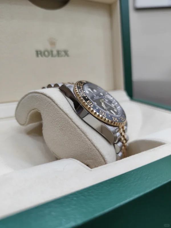 Rolex GMT-Master II Automatic Mechanical Movement 100m Waterproof Men’s Watch Swiss Watch 40mm Black Dial M126713grnr-0001 - Image 3