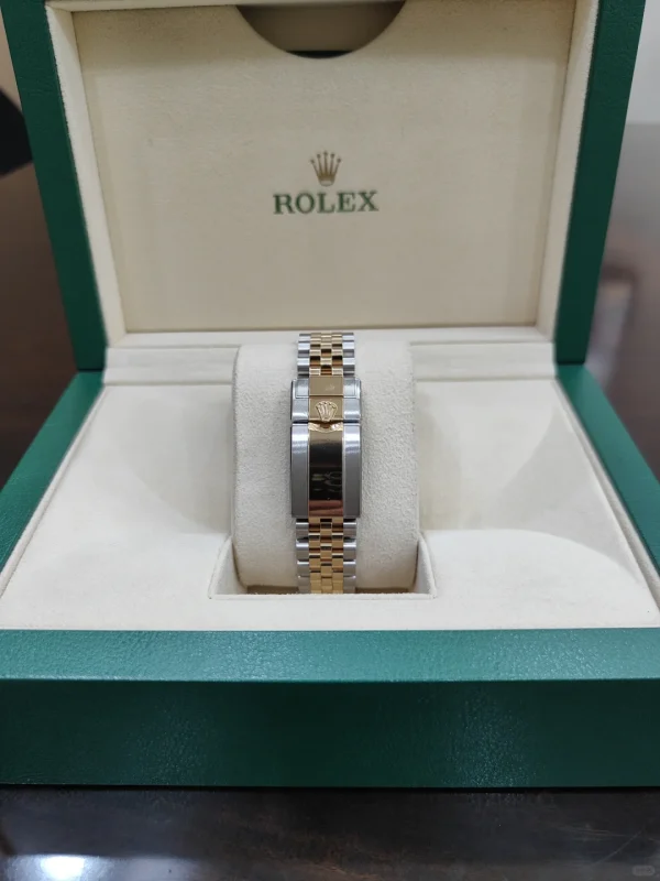 Rolex GMT-Master II Automatic Mechanical Movement 100m Waterproof Men’s Watch Swiss Watch 40mm Black Dial M126713grnr-0001 - Image 5