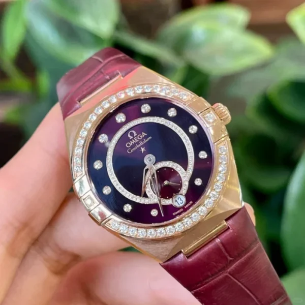 Omega Constellation series automatic mechanical movement anti-magnetic calendar women’s watch Swiss watch 34mm red dial rose gold case crocodile leather strap 131.58.34.20.61.001 - Image 5