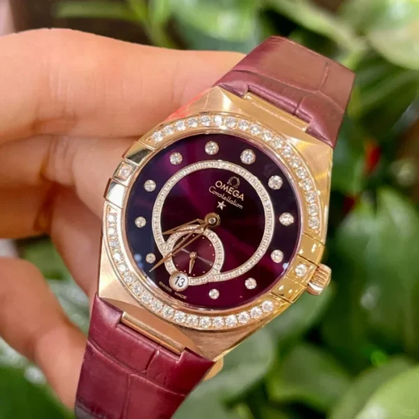 Omega Constellation series automatic mechanical movement anti-magnetic calendar women’s watch Swiss watch 34mm red dial rose gold case crocodile leather strap 131.58.34.20.61.001 - Image 6