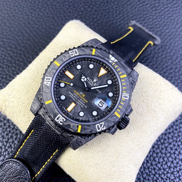 Rolex Submariner Carbon Black Watch - Image 4