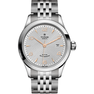 TUDOR 1926. 28 mm
