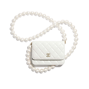 CHANEL/Mini Pearl Chain Shoulder Bag