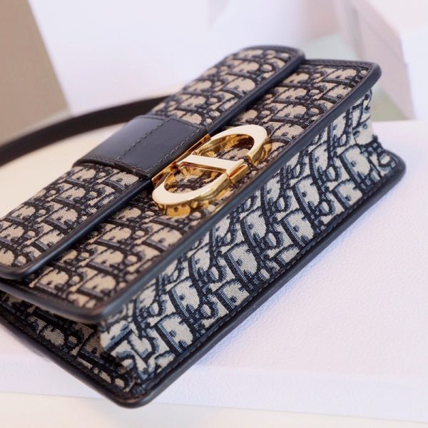 DIOR/Dior Oblique Printed 30 Montaigne Embroidered Old Flower Full Print Shoulder Bag S2022UWHC_M900 - Image 4