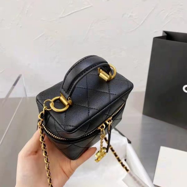 CHANEL/Lychee Skin Black Gold Buckle Shoulder Bag - Image 4