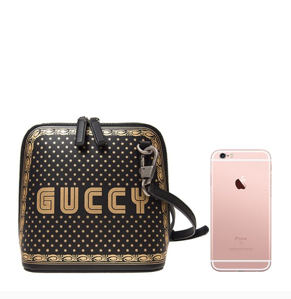 Gucci black cowhide large logo printed single shoulder crossbody bag - Image 2