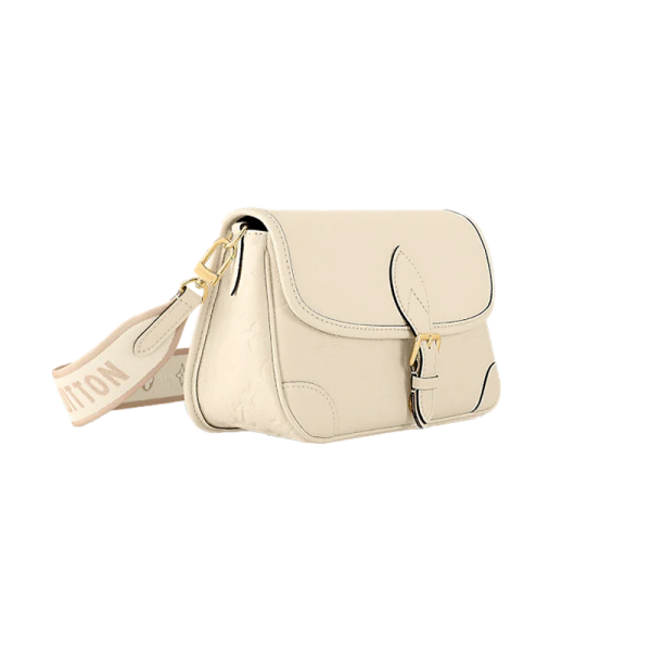 LV cream white grain cowhide shoulder bag - Image 2
