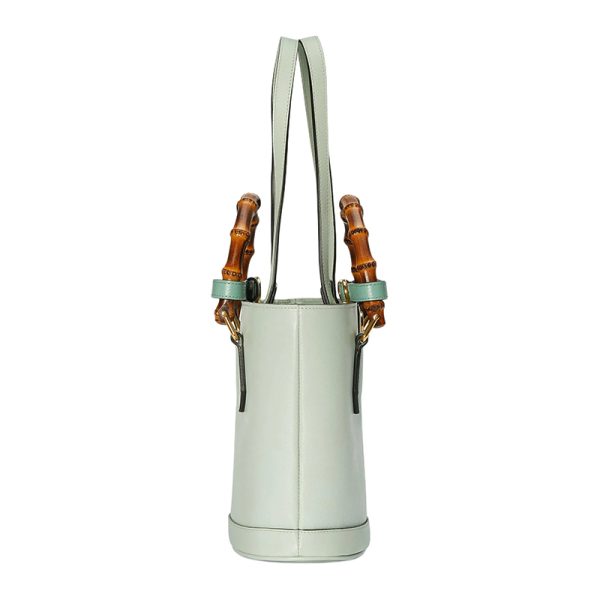 Gucci light green leather Diana bamboo double G logo tote bag - Image 2