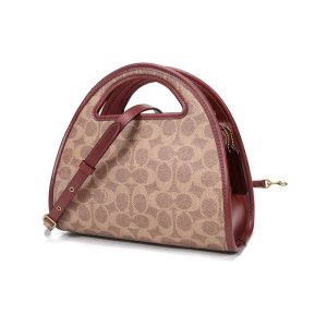 Coach coated canvas paired with leather handbag, single shoulder crossbody bag