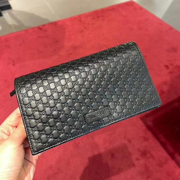 Gucci calf leather double G-patterned embossed diagonal cross bag - Image 3