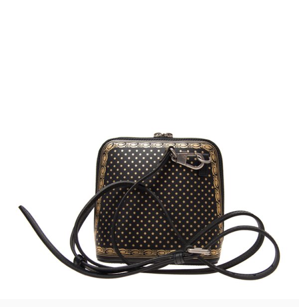 Gucci black cowhide large logo printed single shoulder crossbody bag - Image 4