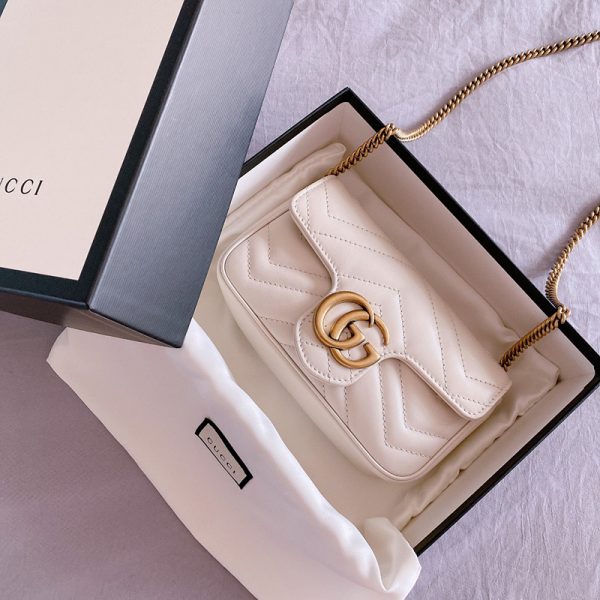 Gucci Mini Quilted Leather Handbag, Shoulder Cross Bag - Image 4
