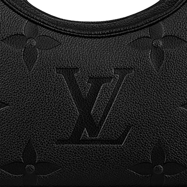LV embossed grain leather single shoulder crossbody bag - Image 5