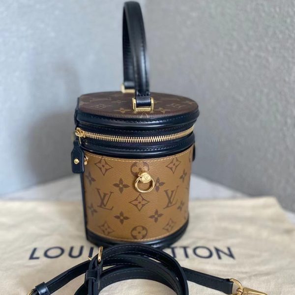 LV vintage calf leather cylindrical handbag - Image 5