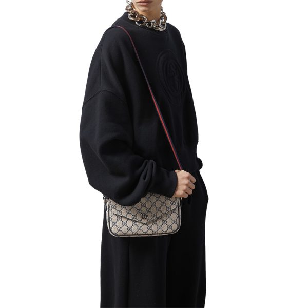 Gucci mini beige/blue GG canvas with leather snap closure crossbody bag - Image 5