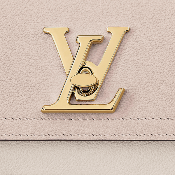 LV soft grain cowhide chain carrying shoulder bag - Image 5