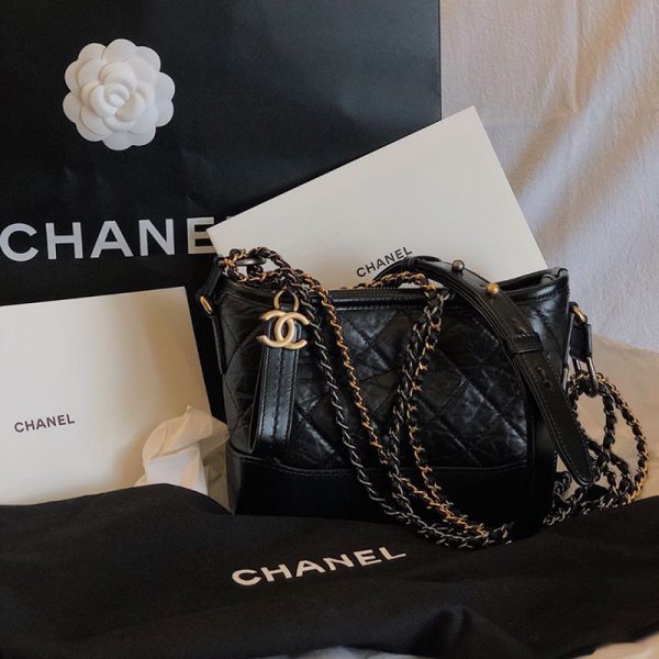 Chanel GABRIELLE small vintage calf leather bag - Image 4