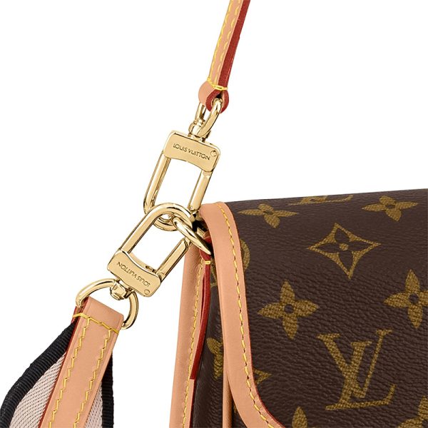 LV vintage print canvas fabric single shoulder diagonal cross bag - Image 6