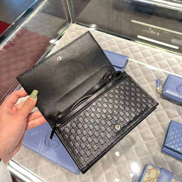 Gucci calf leather double G-patterned embossed diagonal cross bag - Image 7